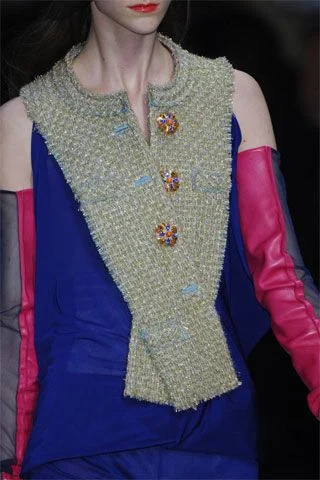 Look 44